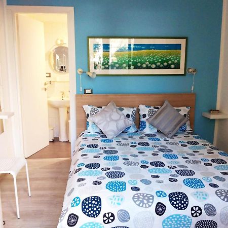 Il Giardino Di Laura Private Rooms Mondello Ngoại thất bức ảnh