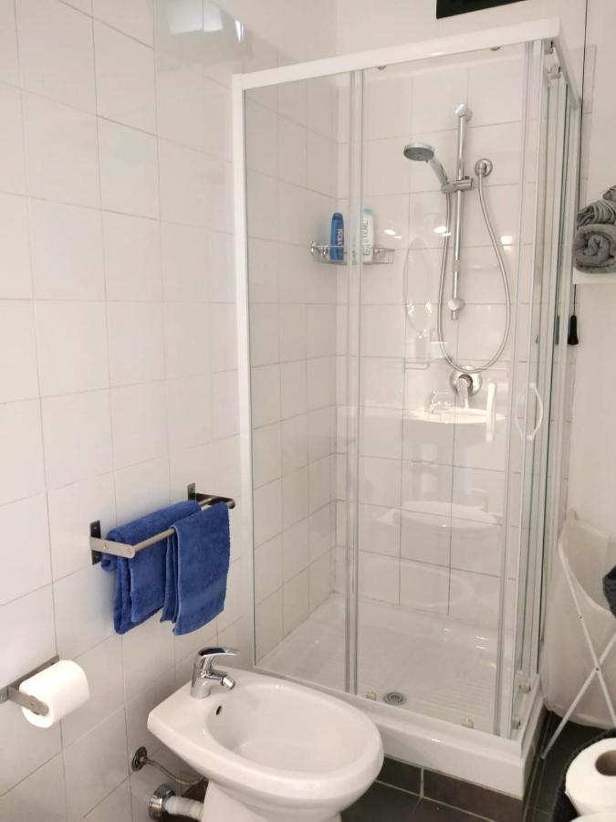 Il Giardino Di Laura Private Rooms Mondello Ngoại thất bức ảnh