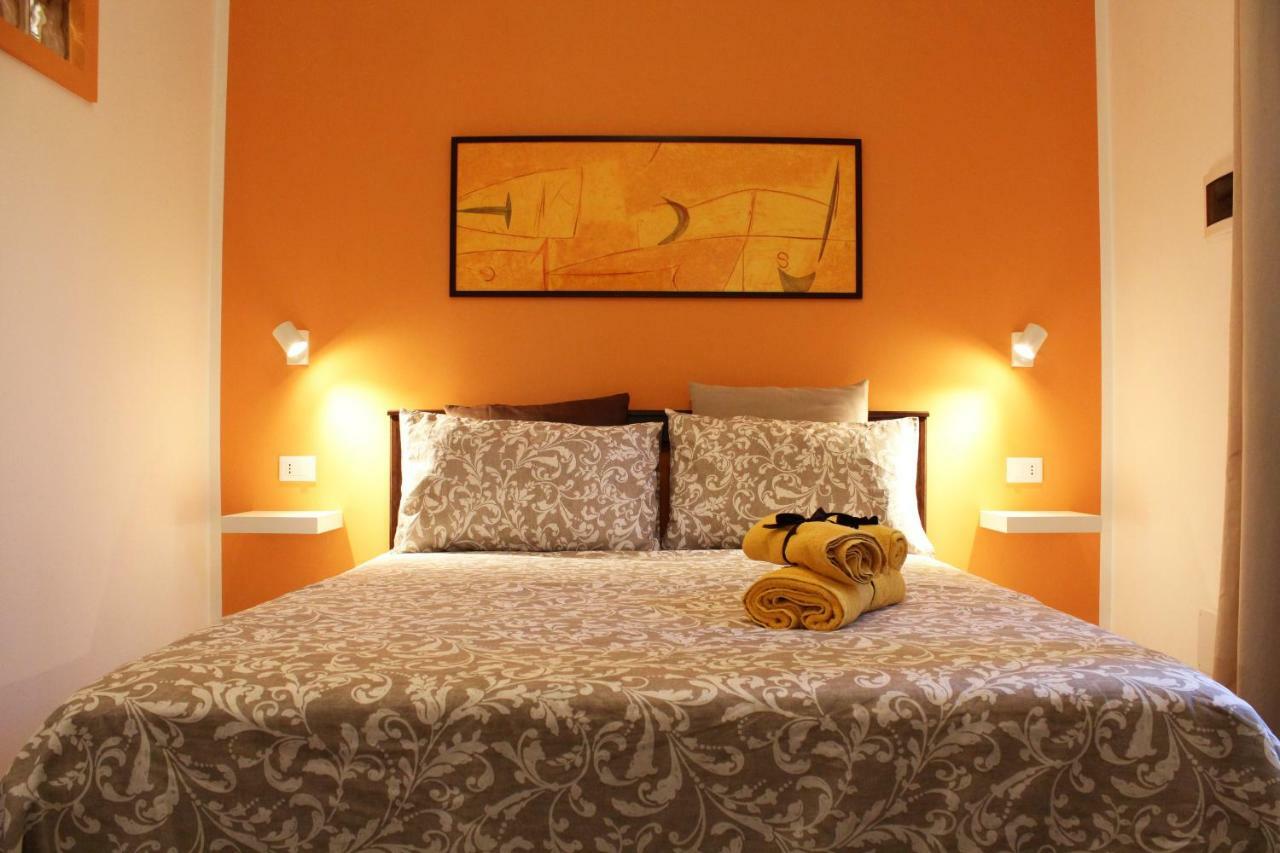 Il Giardino Di Laura Private Rooms Mondello Ngoại thất bức ảnh